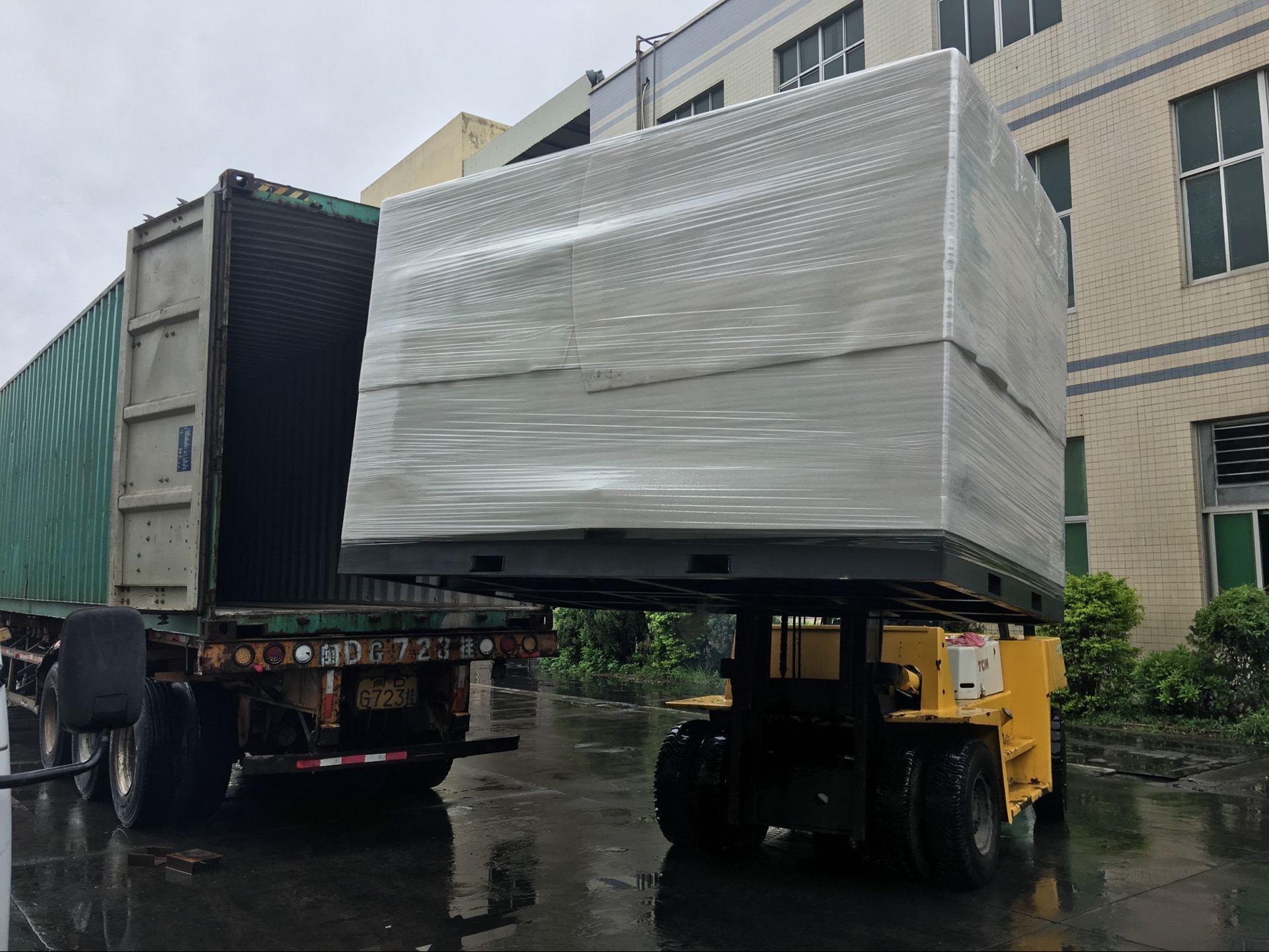 Permanent Magnet Screw Air Compressor loading.jpg Permanent Magnet Screw Air Compressor loading.jpg